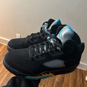 JORDANS RETRO 5 AQUA